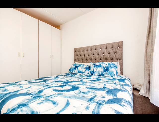 2 BEDROOM APARTMENT SOLD IN HONEYDEW